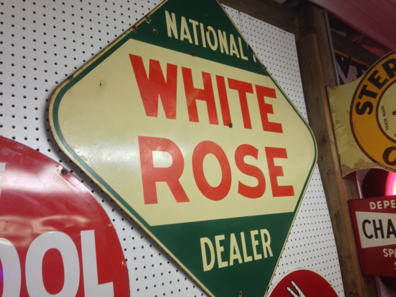 Illustration for article titled Vintage Signs Part 2